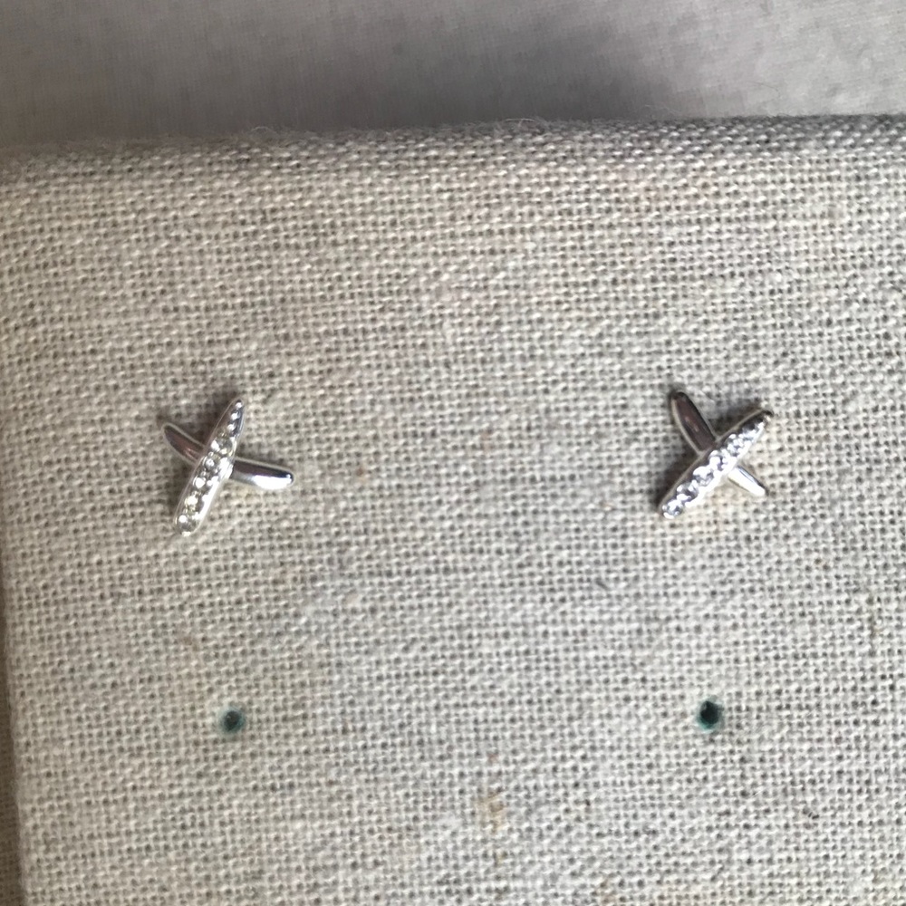 Stella & Dot Tilley Studs